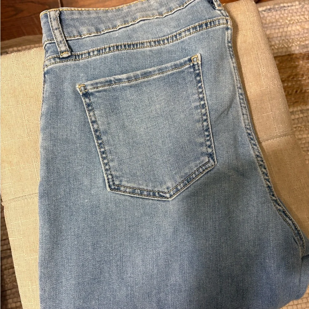 Kut from the Kloth Light Blue Wide-Leg Jeans